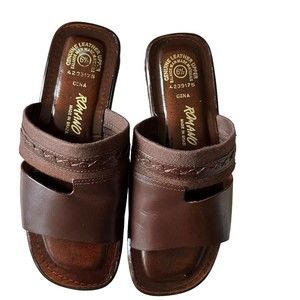 Classic Brown Leather Sandals Slip-On Style